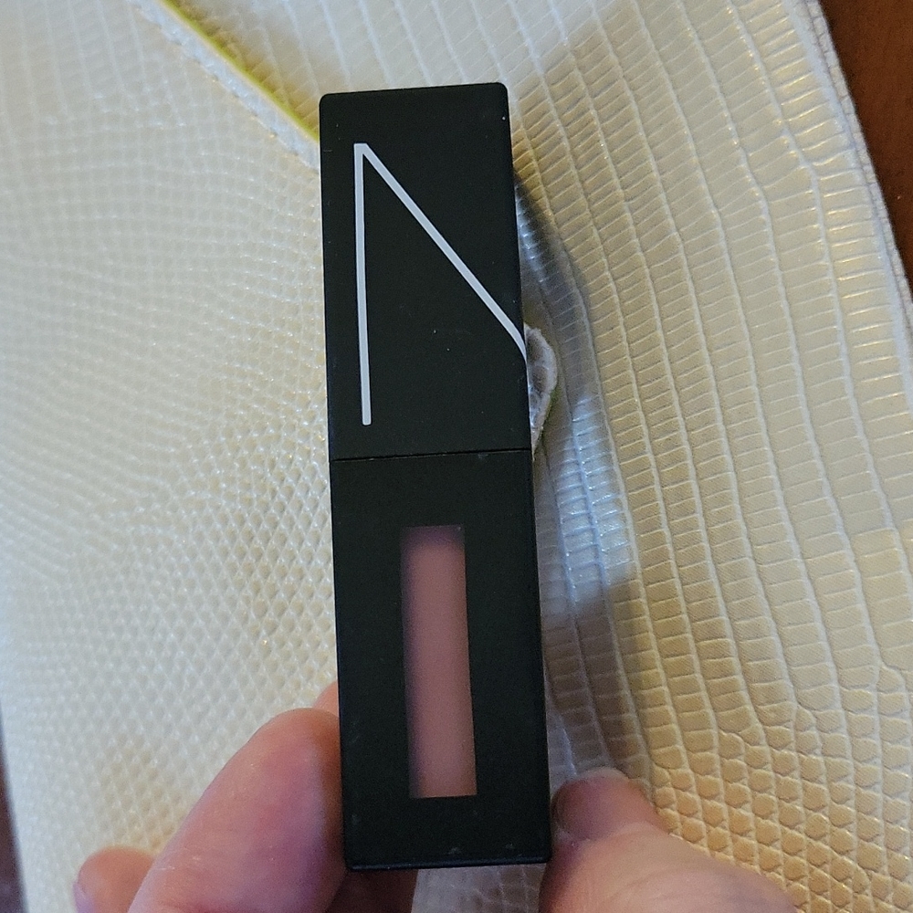 😆 NARS LIP PIGMENT